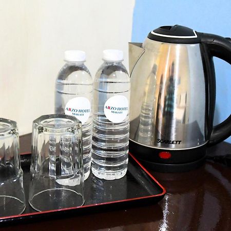Arzo Hotel Makati Makati City Kültér fotó